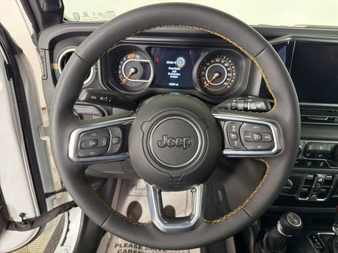 Used 2024 Jeep Wrangler Sahara w/ Safety Group image 22