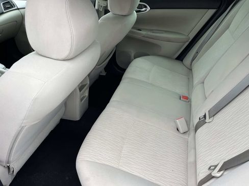 Used 2015 Nissan Sentra SV image 17