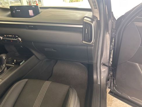 Used 2024 MAZDA CX-50 AWD 2.5 S w/ Preferred Package image 19