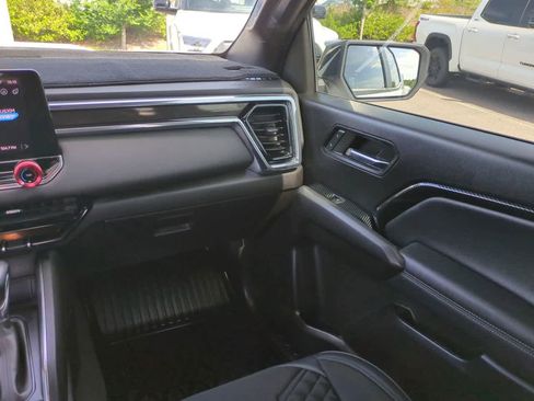 Used 2024 GMC Canyon Elevation w/ Trailering Package image 16