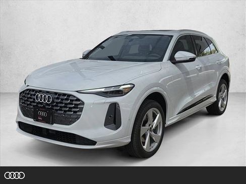 New 2026 Audi Q5 Premium Plus image 1