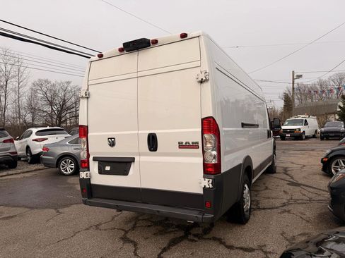 Used 2017 RAM ProMaster 3500 w/ Premium Appearance Group image 6