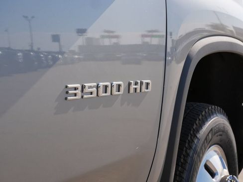 New 2026 Chevrolet Silverado 3500 LT AWD/4WD image 11