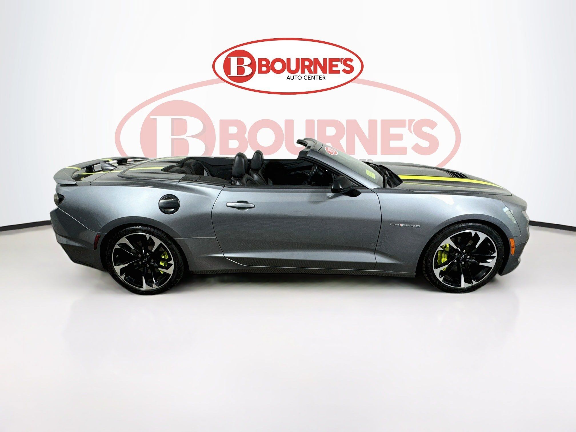 Used 2020 Chevrolet Camaro SS RWD image 12