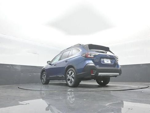 Used 2022 Subaru Outback Touring XT AWD/4WD image 36