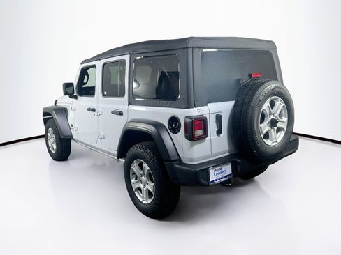 Used 2023 Jeep Wrangler Sport S image 7