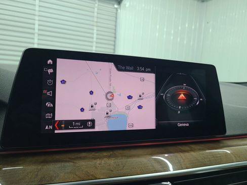 Used 2019 BMW 530i xDrive 530i xDrive Sedan 4D w/ Convenience Package image 33