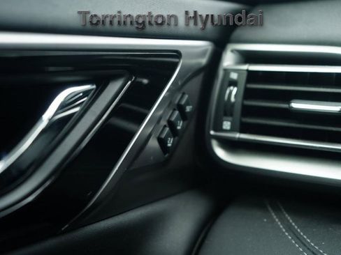 Used 2023 Subaru Outback Touring XT image 26