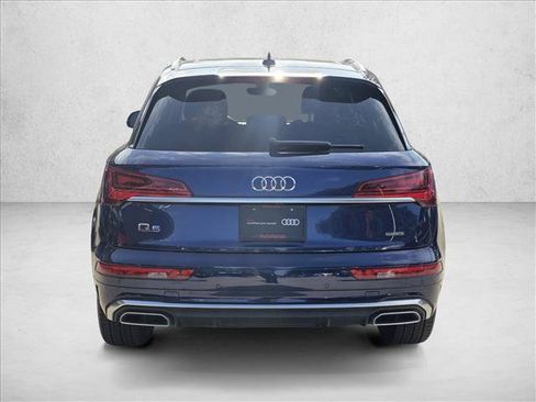 Certified 2024 Audi Q5 2.0T Premium Plus w/ Premium Plus Package AWD/4WD image 6