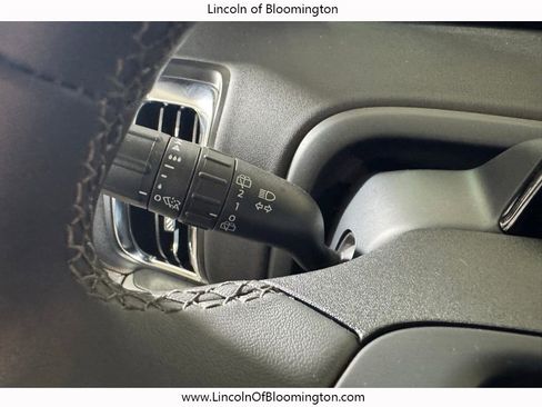 Used 2025 Ford Expedition Tremor AWD/4WD image 54