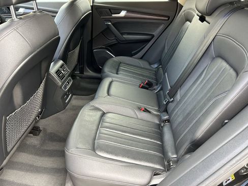 Used 2022 Audi Q5 2.0T Premium image 15