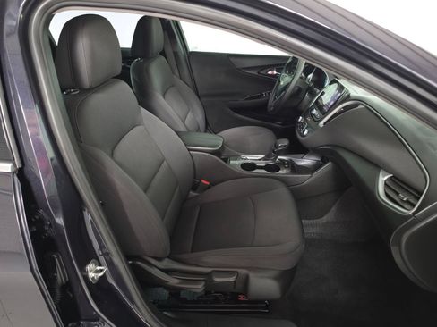 Used 2022 Chevrolet Malibu LT FWD image 20