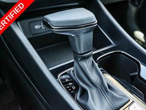Certified 2025 Hyundai Tucson SE FWD image 24