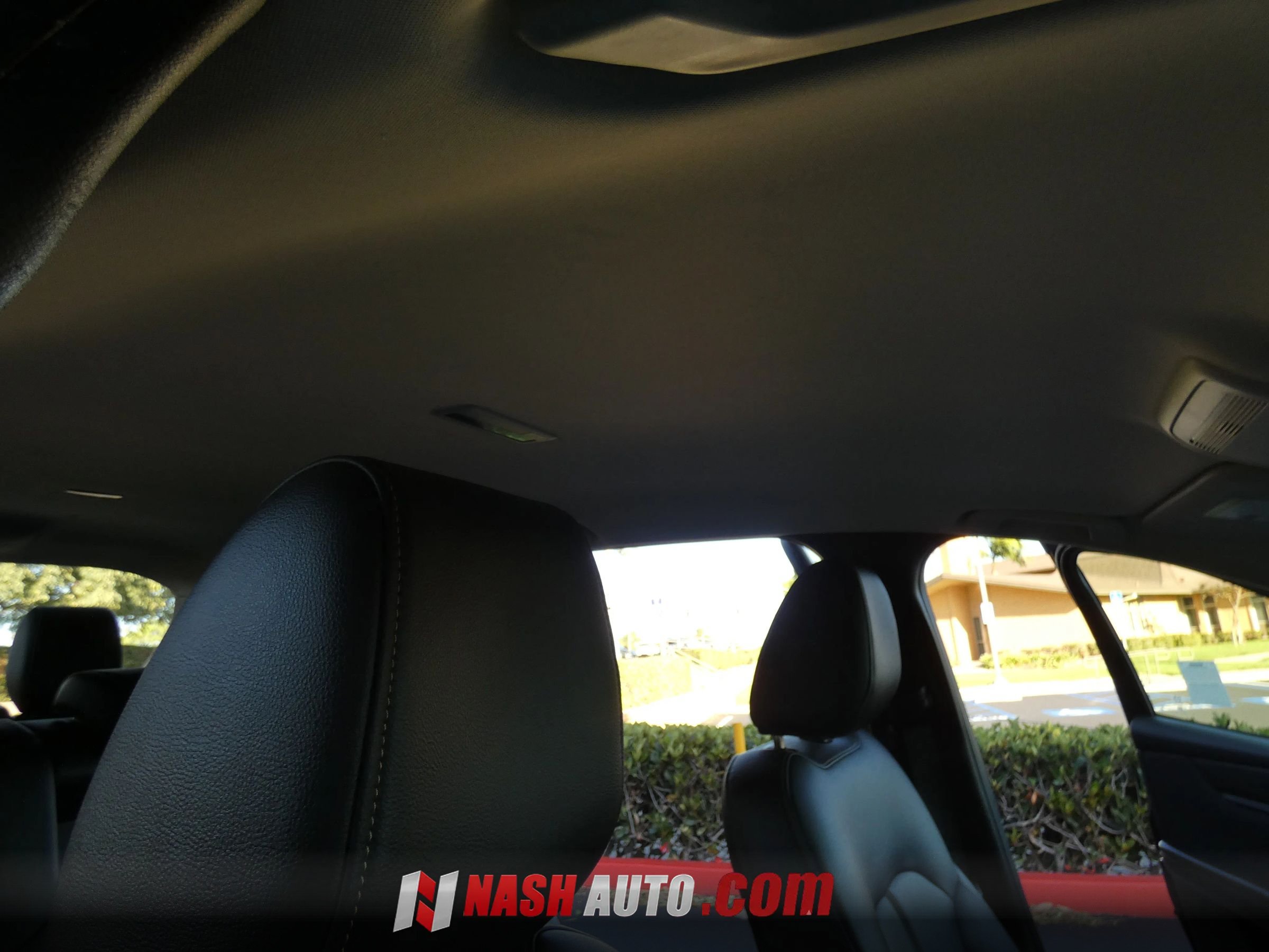Used 2024 MAZDA CX-90 3.3 Turbo w/ Select Package AWD/4WD image 32