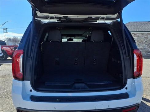 Used 2023 GMC Yukon AT4 w/ Technology Package image 21