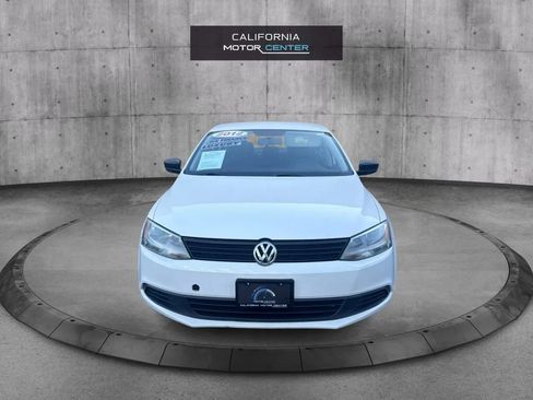 Used 2012 Volkswagen Jetta S FWD image 2