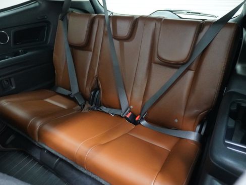 Used 2021 Subaru Ascent Touring w/ Popular Package #2A AWD/4WD image 12