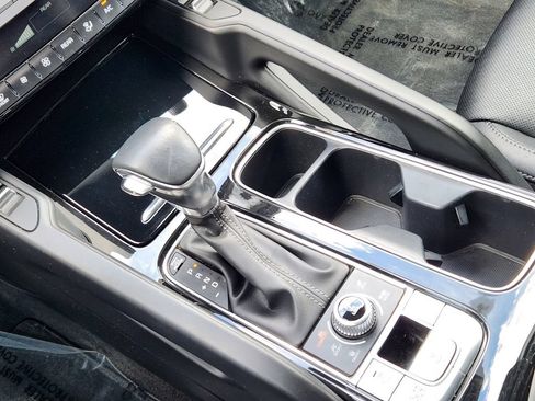 Certified 2023 Kia Telluride S w/ S Sunroof Package AWD/4WD image 29