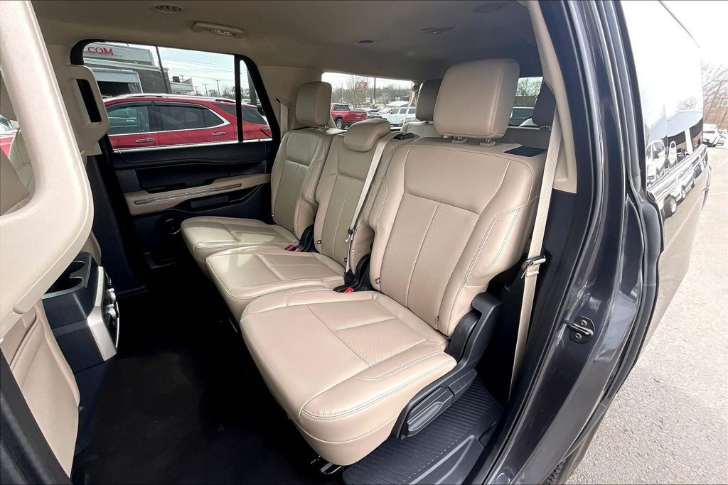Used 2022 Ford Expedition Max XLT RWD image 24