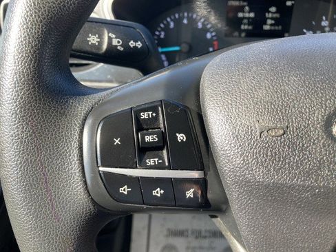 Certified 2022 Ford Escape SE image 9