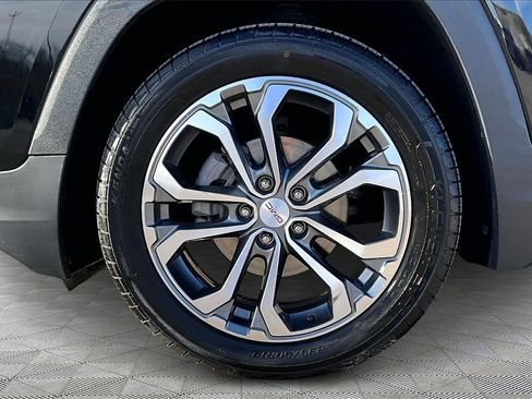 Used 2021 GMC Terrain SLT image 9