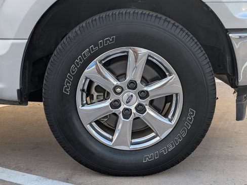 Used 2018 Ford F150 XLT w/ Equipment Group 301A Mid RWD image 6