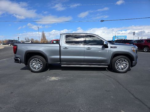 Used 2019 GMC Sierra 1500 Denali w/ Denali Ultimate Package image 4