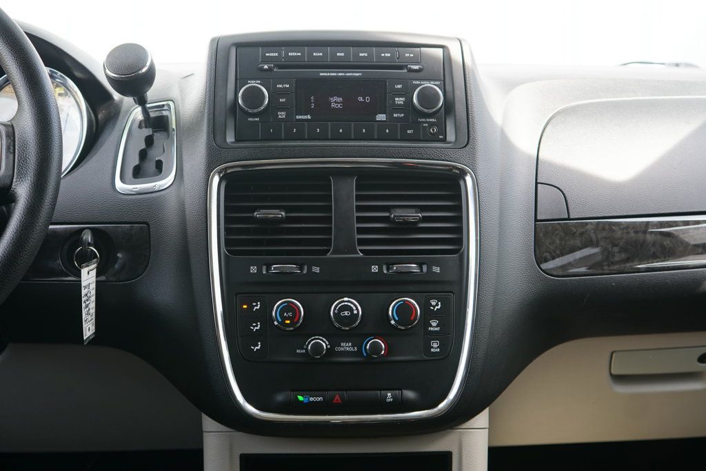 Used 2014 Dodge Grand Caravan SE w/ Quick Order Package 29E SE FWD image 20