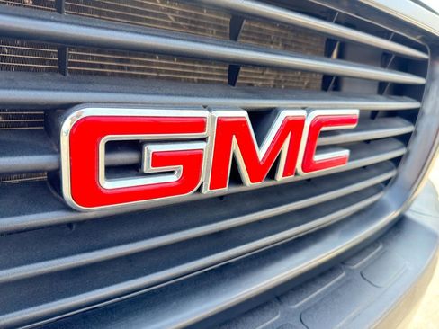 Used 2018 GMC Savana 2500 Extended RWD image 56