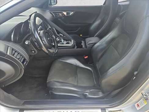 Used 2017 Jaguar F-TYPE Coupe image 14