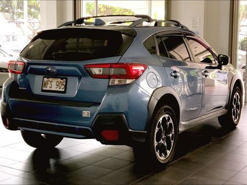 Used 2021 Subaru Crosstrek 2.0i Premium w/ Moonroof Package AWD/4WD image 6