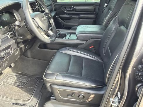 Used 2023 RAM 1500 Limited w/ Body Color Bumper Group image 10