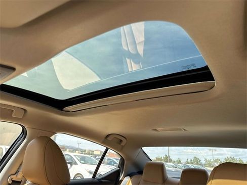 New 2025 Nissan Sentra SV w/ SV Premium Package image 7