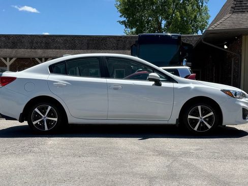 Used 2019 Subaru Impreza 2.0i Premium AWD/4WD image 6