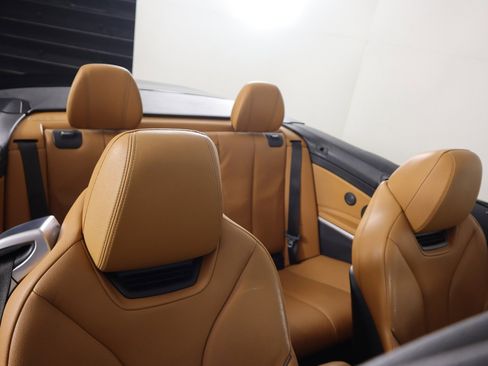 Used 2019 BMW 430i xDrive Convertible w/ M Sport Package image 18