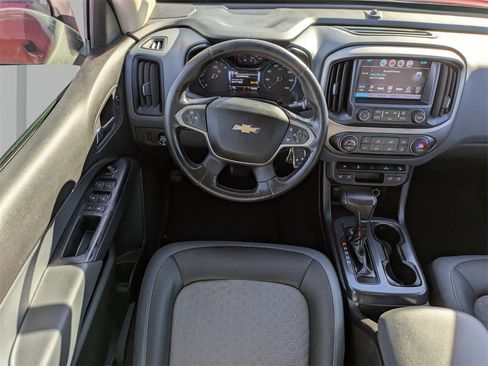 Used 2016 Chevrolet Colorado Z71 image 15