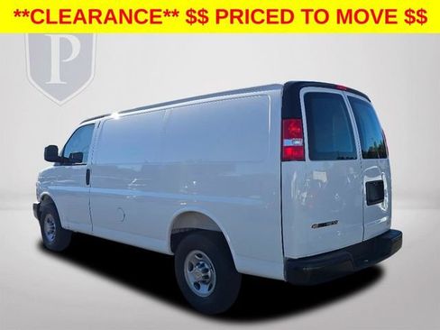 New 2025 Chevrolet Express 2500 w/ Driver Convenience Package RWD image 10