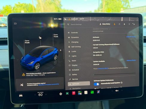 Used 2022 Tesla Model Y Long Range AWD/4WD image 46