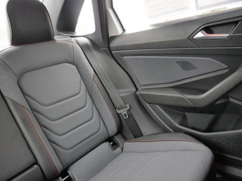 Certified 2025 Volkswagen Jetta GLI Autobahn image 14