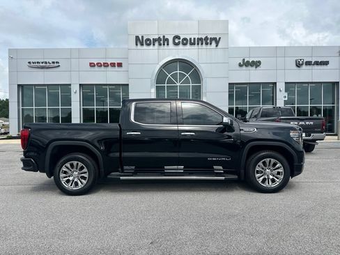Used 2022 GMC Sierra 1500 Denali AWD/4WD image 1