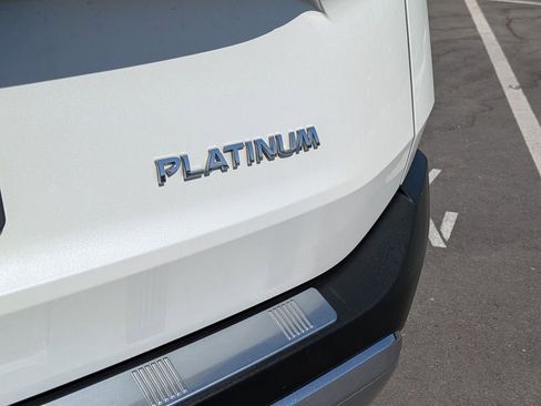 Used 2022 Nissan Rogue Platinum w/ Head-Up Display Package FWD image 35