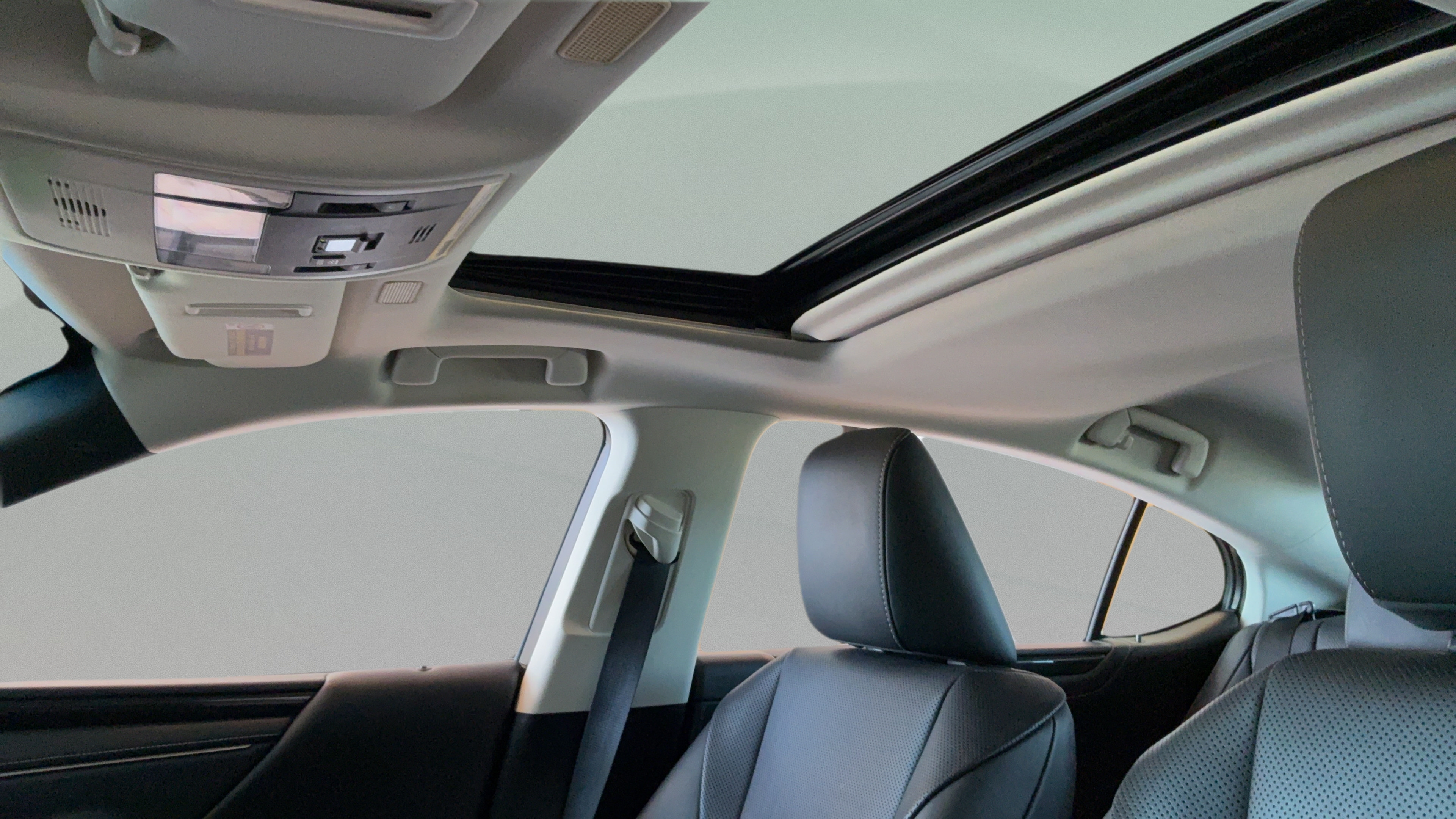 Used 2021 Lexus ES 350 w/ Accessory Package 2 FWD image 28
