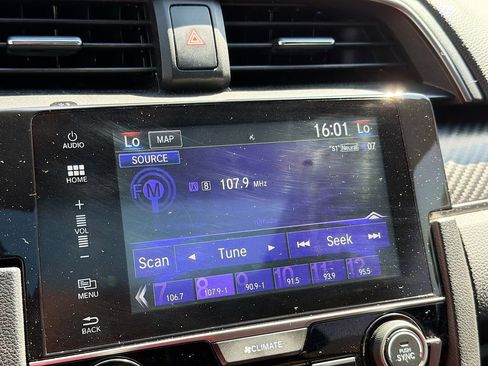 Used 2018 Honda Civic Sport Touring image 15