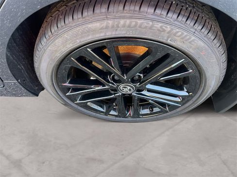 New 2026 Toyota Camry SE FWD image 14