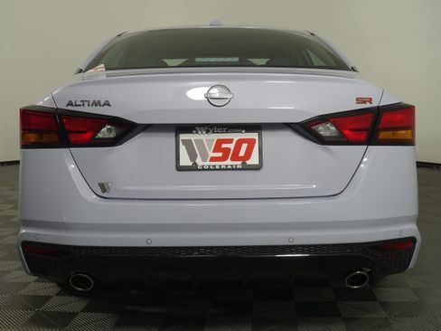 New 2025 Nissan Altima 2.5 SR w/ SR Premium Package image 18