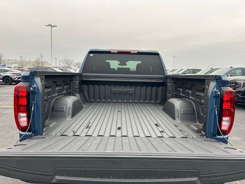 New 2026 GMC Sierra 1500 Elevation w/ Elevation Select Package AWD/4WD image 36