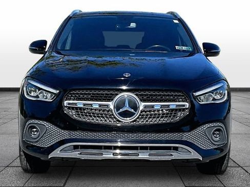 Certified 2022 Mercedes-Benz GLA 250 4MATIC image 2