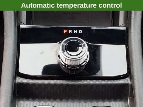 Used 2024 Jeep Grand Cherokee Altitude AWD/4WD image 22