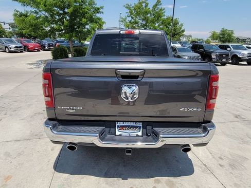 Used 2024 RAM 1500 Limited AWD/4WD image 11