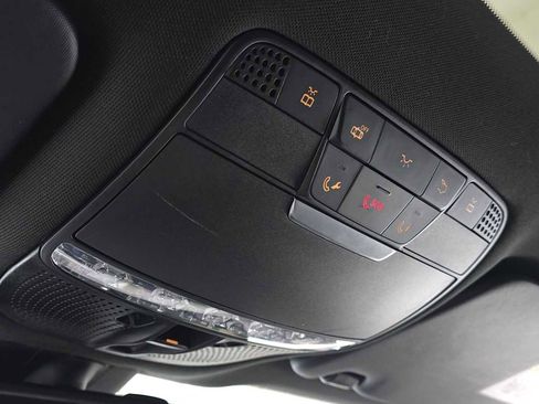 Certified 2018 Mercedes-Benz GLC 300 4MATIC image 35